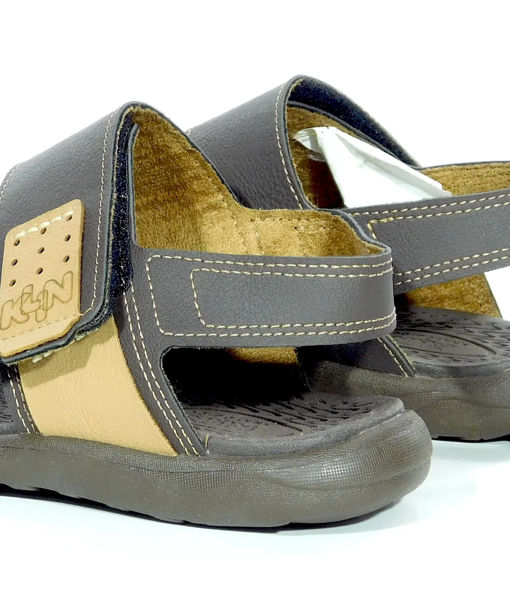 Sandalias con velcro Klin
